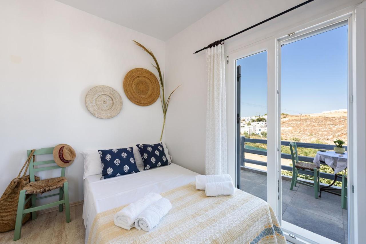 Hara'S Villa In Naousa , Paros Exterior foto